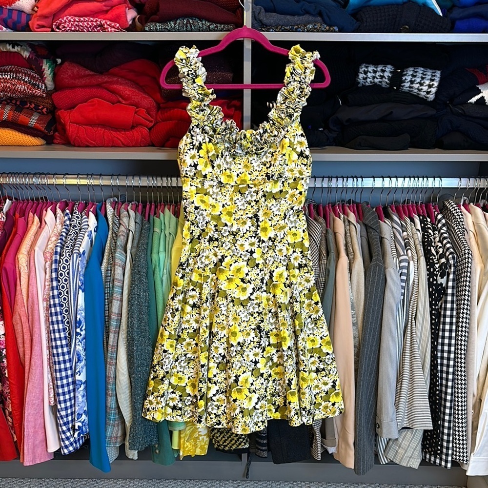 Maggy London yellow/white/black/olive floral print dress size 8